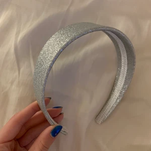 Hårband  - Silver glitter diadem 