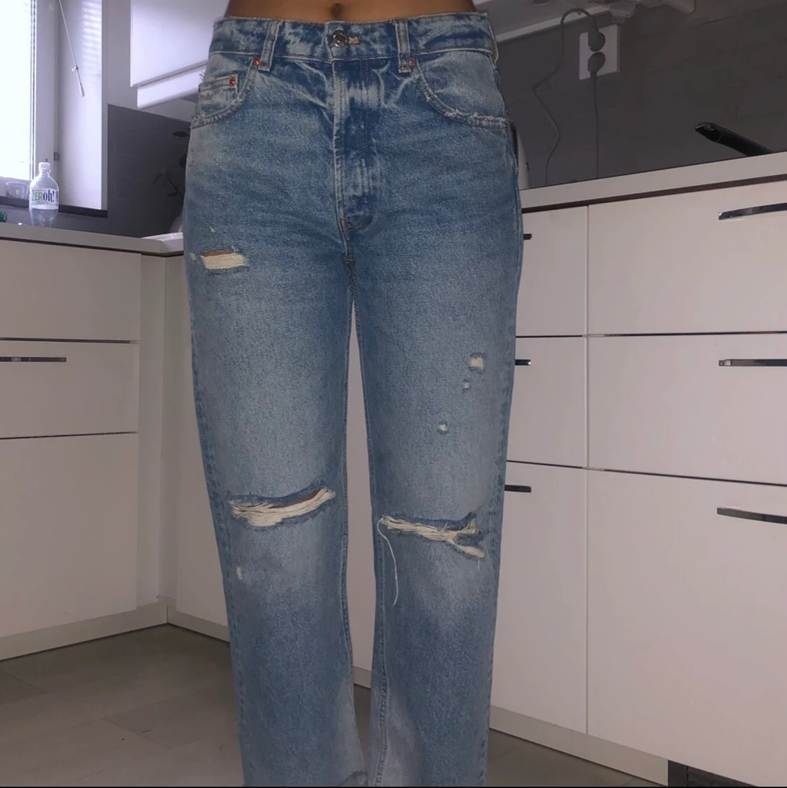 ZARA mid rise jeans 