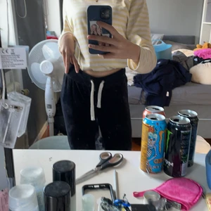 Mjukisbyxor - Mjukis byxor från okänt märke bra skick använt fåtal gånger men är tyvärr för korta