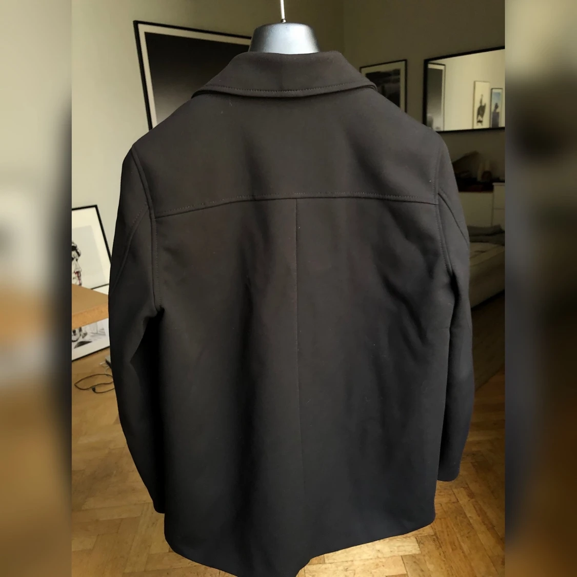 Cool kavajkappa med snygga detaljer - 90