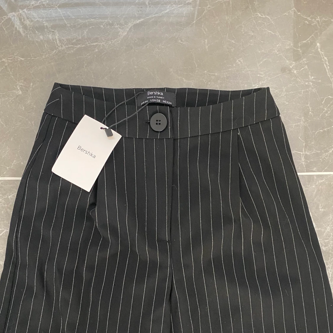 Bershka byxor strl 34 - 91