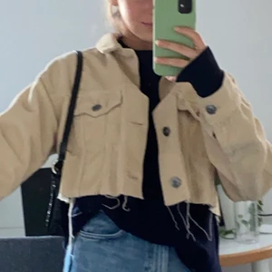 Manchesterjacka  - Från urbanoutfitters egna märke, nyskick 💛