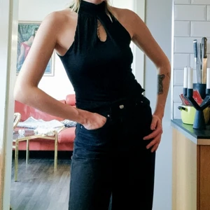 Linne 36-38 - Allt i min profil kostar 10 kr+frakt ! Samfraktar och postar snabbt! Skriv vid frågor 🥰❣//Natalie 