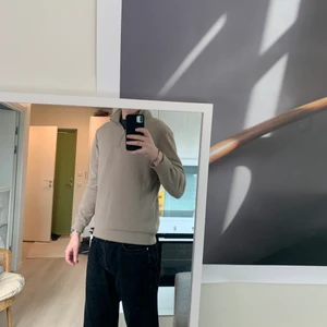 Only & sons tröja - En tröja från only&sons i storlek s