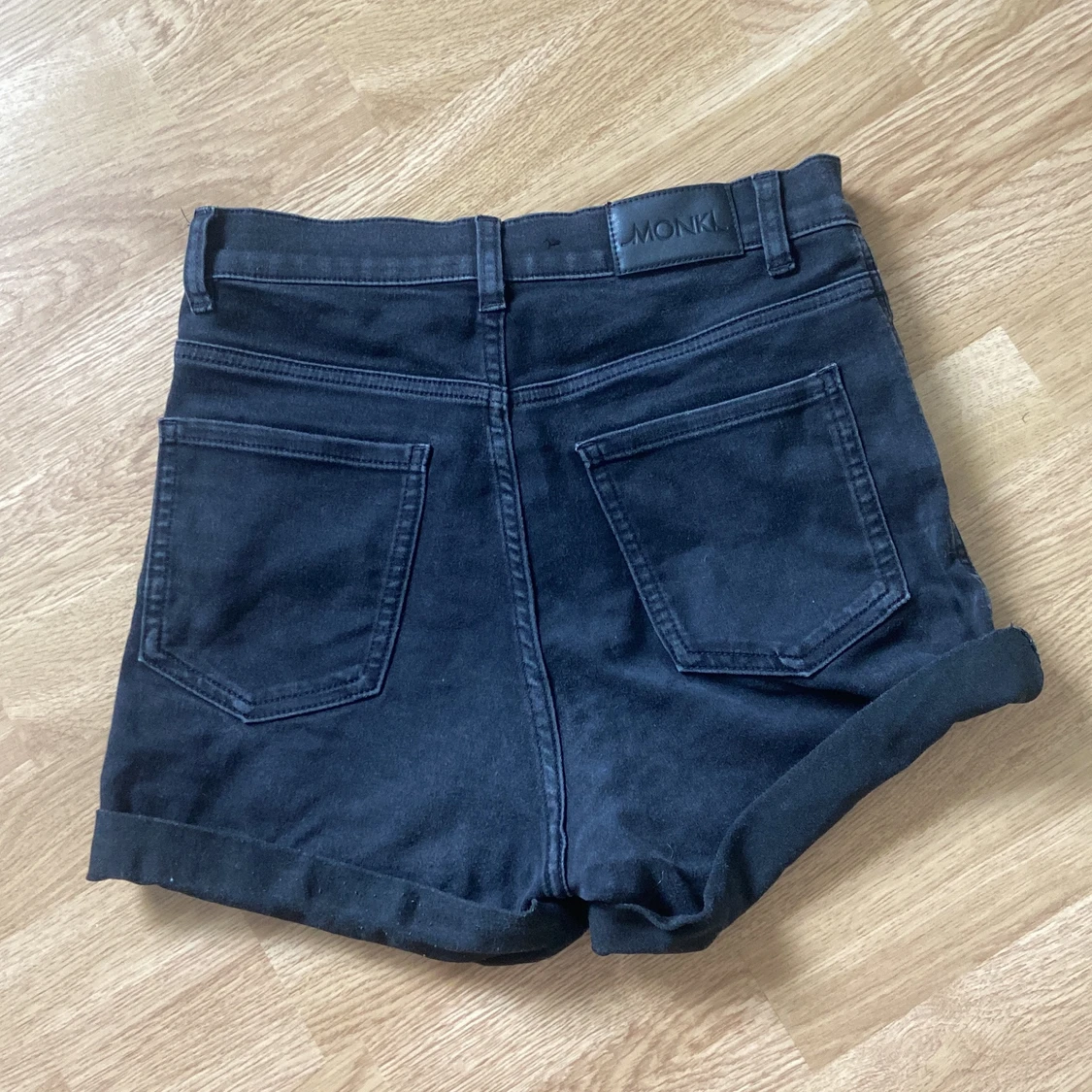 Jeansshorts strl 27 - 90