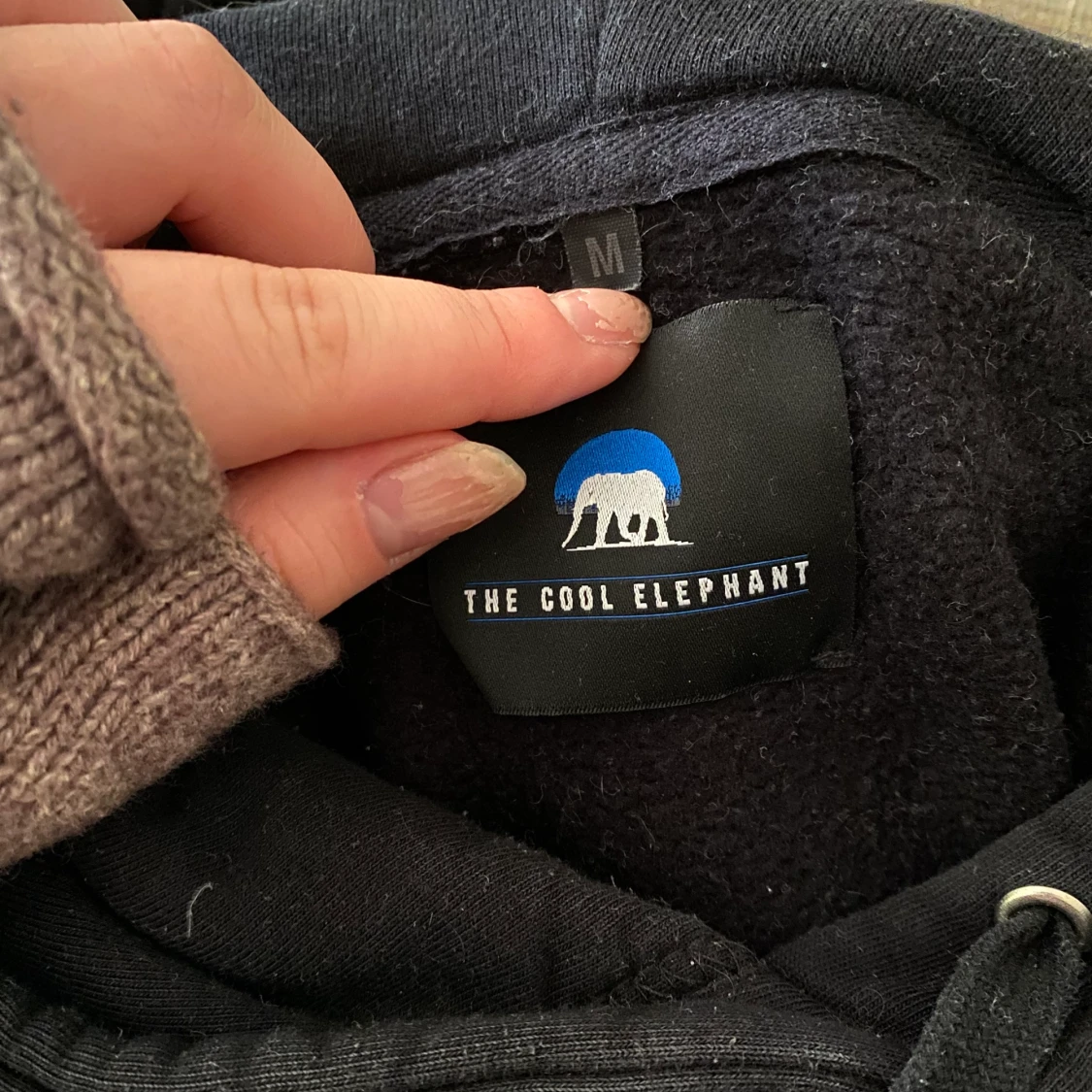 The cool elephant hoodie - 91