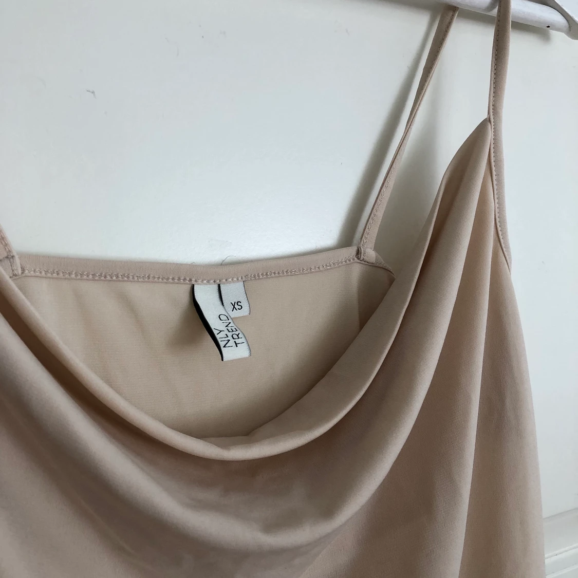 Beiget fest-linne st. XS (HELT NY) - 91