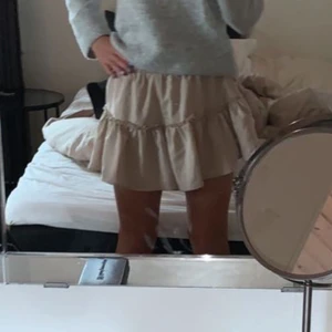 Kjol shorts - En kjol med shorts i den är från shien. Den är väldigt kort men ändå fin🥰