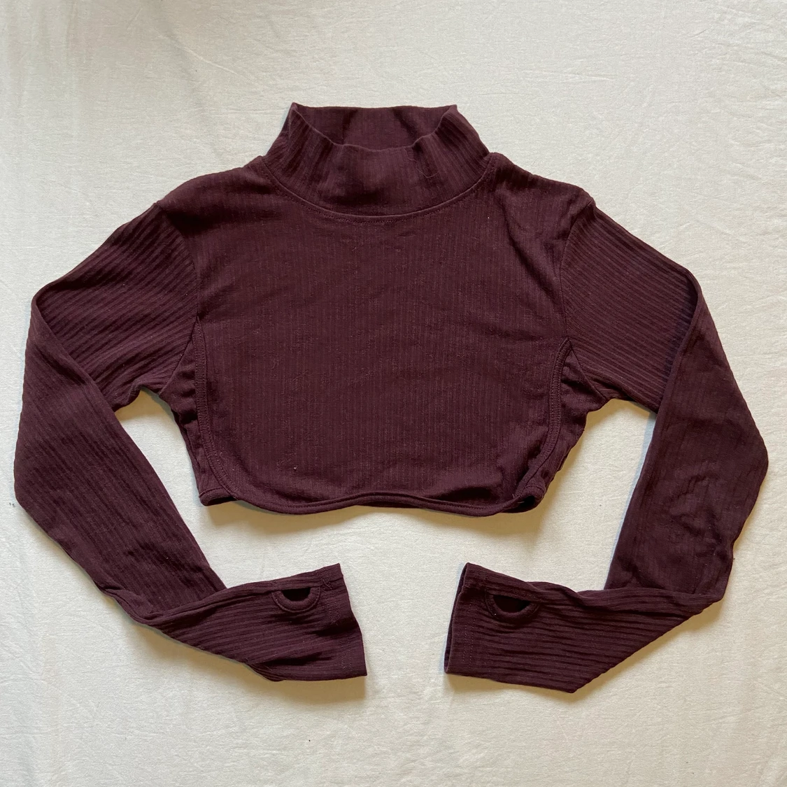 Långärmad croptop.  - 91