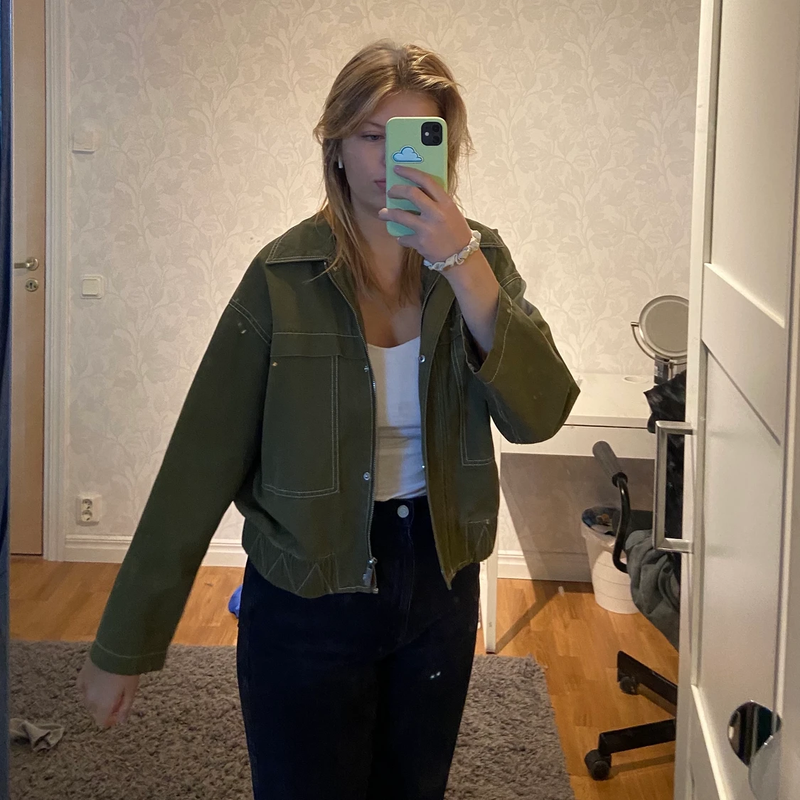 Militärgrön jacka  - 91