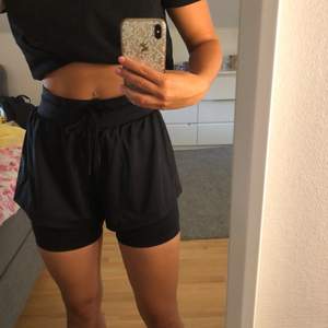 Tränings shorts från Gymshark i storlek XS, 150kr + frakt!!🖤🖤