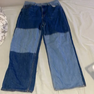 Monki jeans  - Säljer dessa jeans som inte kommer till användning längre, men har använts mycket och är i väldigt bra skick fortfarande:)