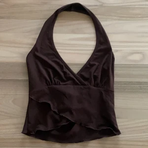 tre fina toppar - ❌HAR SÅ MÅNGA INTRESSERADE. BUDA OCH I PRISET INGÅR FRAKT OCH BÅDA TOPPARNA.❌annars mötas i Näsbypark centrum i Stockholm. 