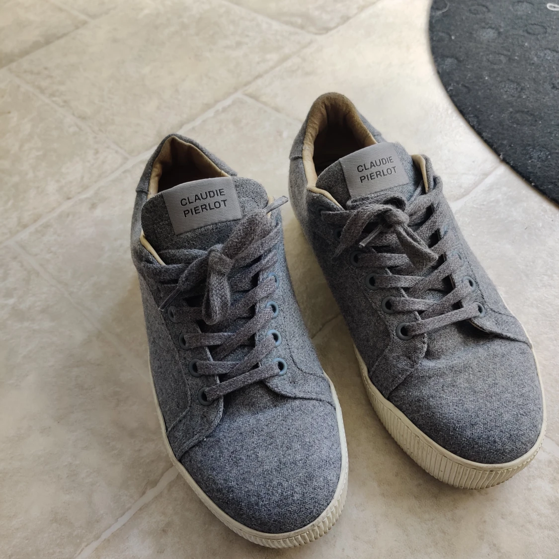 Claudie Pierlot basket