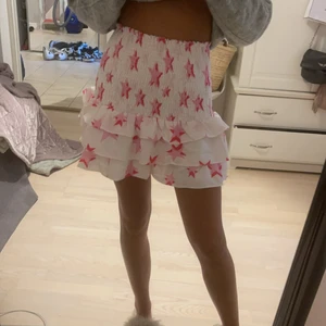 Kjol Loavies  - Superfin volangkjol från Loavies, aldrig använd. 