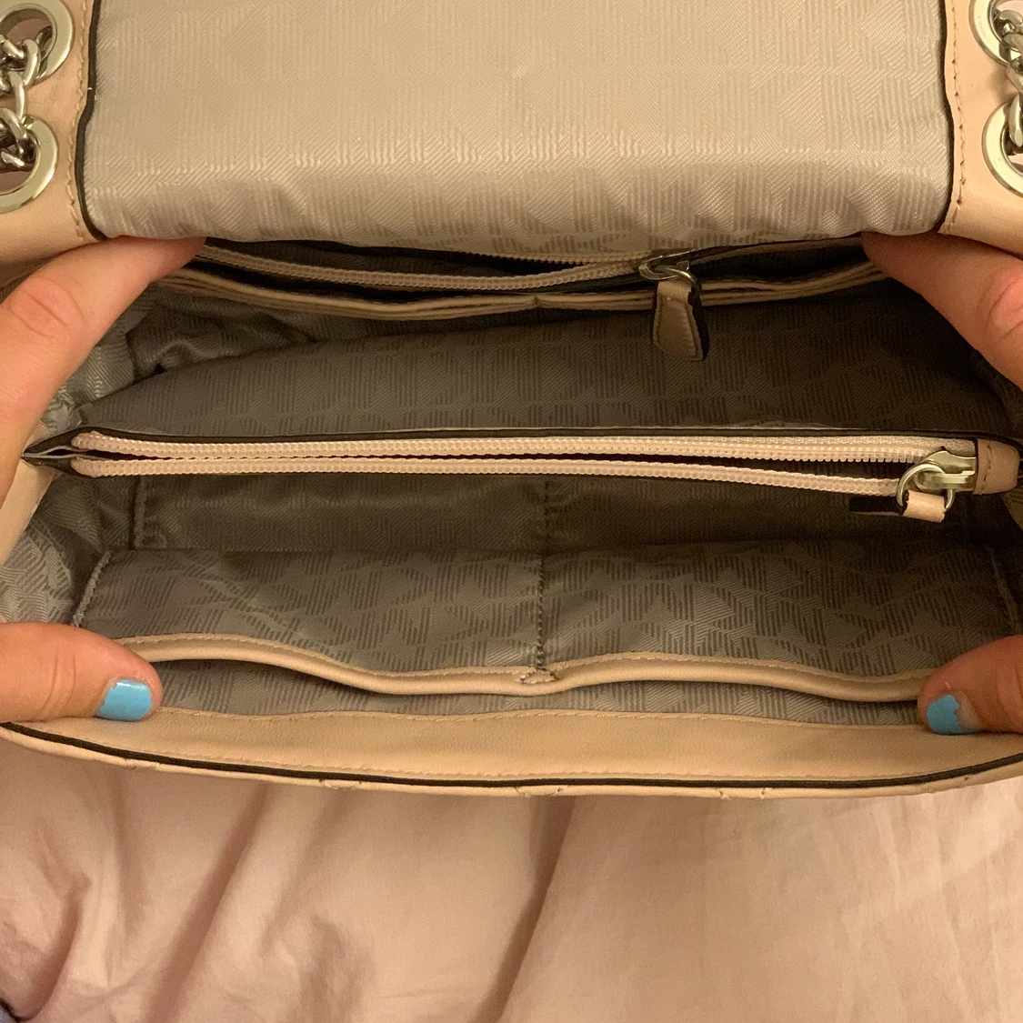 En äkta Michael korsväska - 91