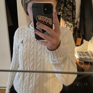 Ralph Lauren - Jätte fin tröja inte använd jätte många gånger. 