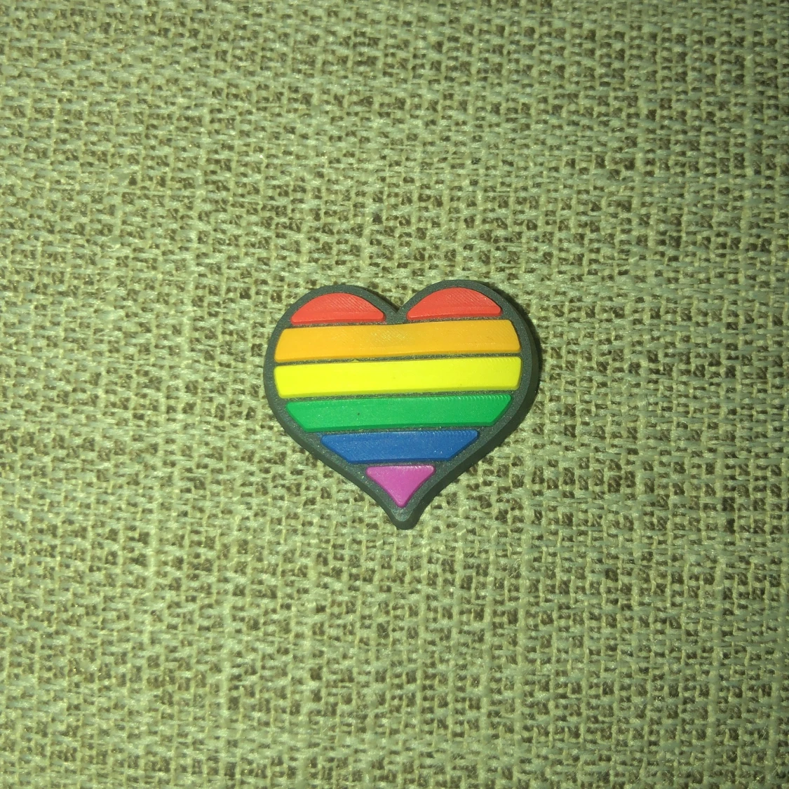 Pride Brosch