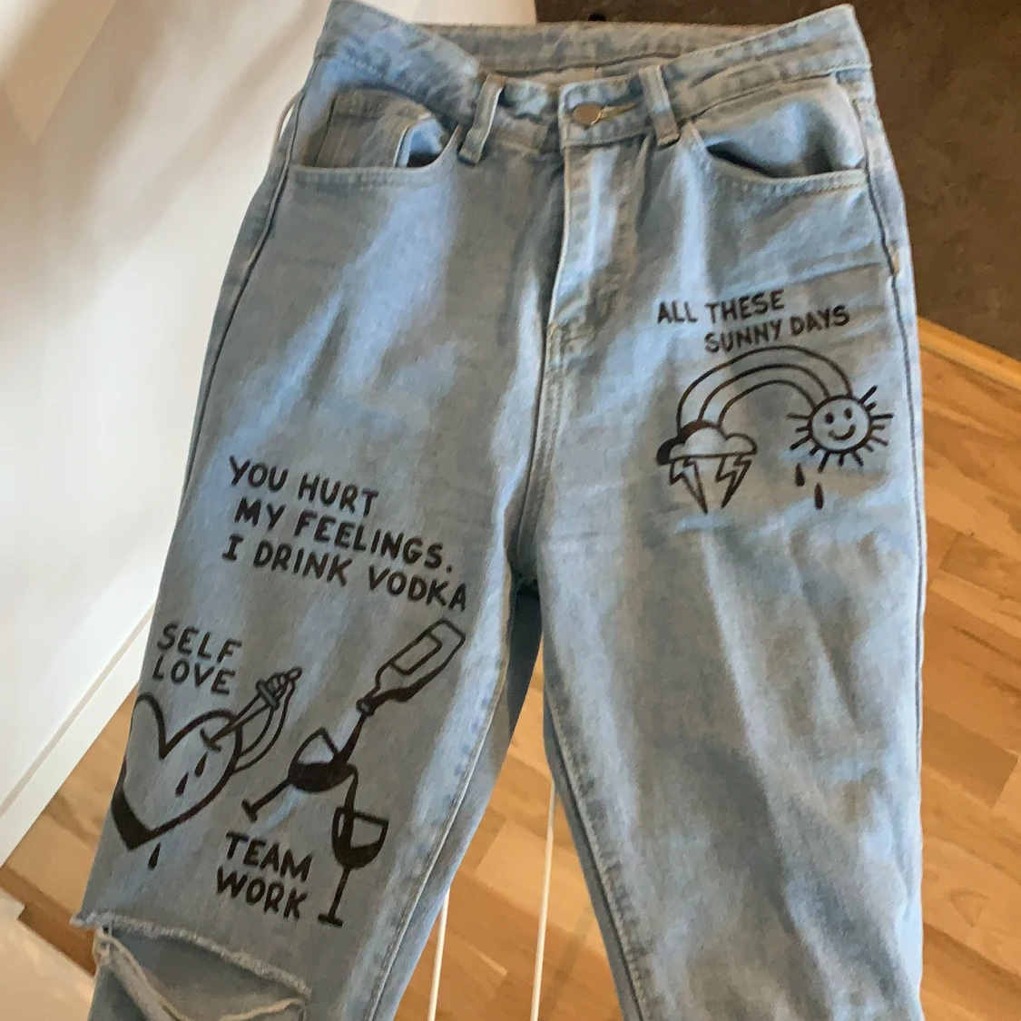 Jeans med tryck från SHEIN 