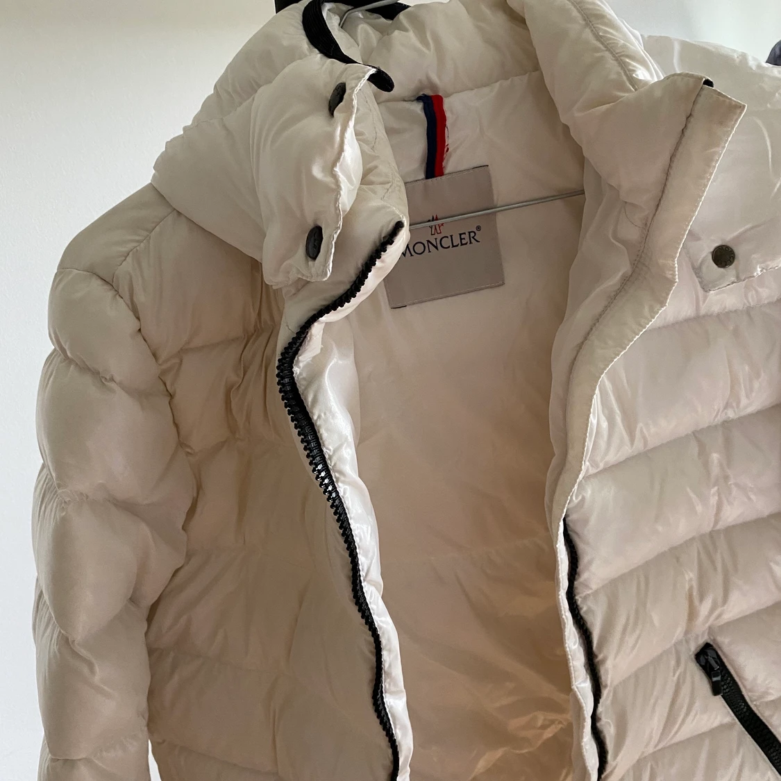 Moncler jacka - 90