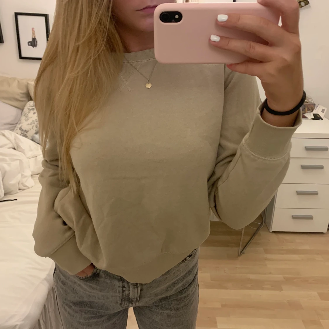 Beige Sweatshirt 