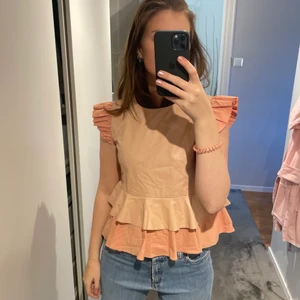 Jättegullig topp - Jättegullig Barbie lik topp från zara. Använd fåtal gånger💗💗💗💗💗