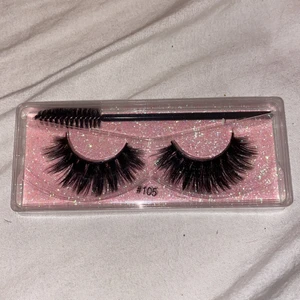 Dramatiska ögonfransar  - Ett par jättefina dramatiska fransar