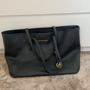 Michael kors väska - Michael kors väska, bra skick