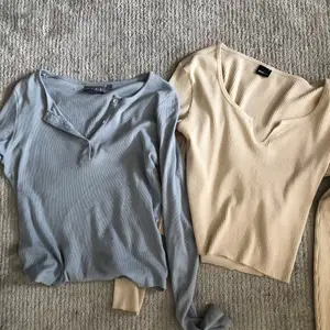 Två liknande långärmade tröjor. Säljer båda i samma paket, köparen står för frakten