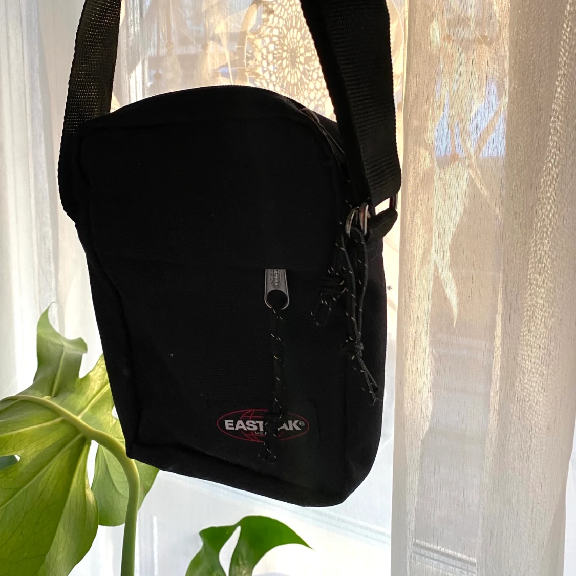 Eastpak väska  - 90