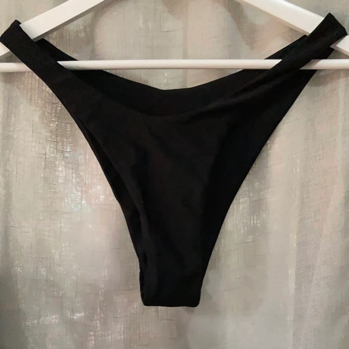 Svart bikini - 90