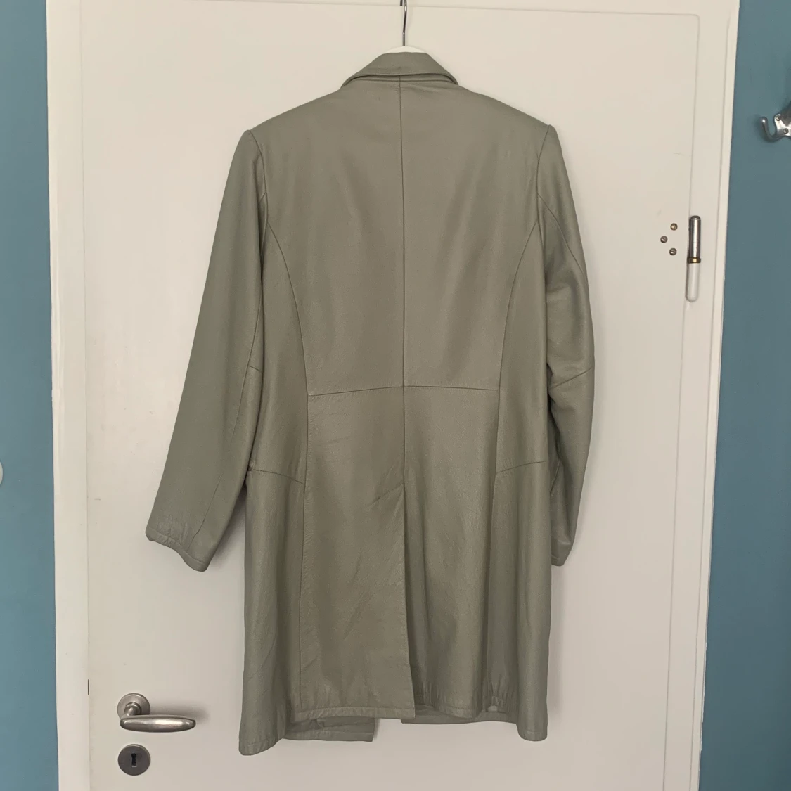 Grå läderkavaj - 91