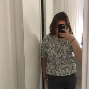 Söt topp från Zara!😍 - En söt topp från zara barnavdelning.