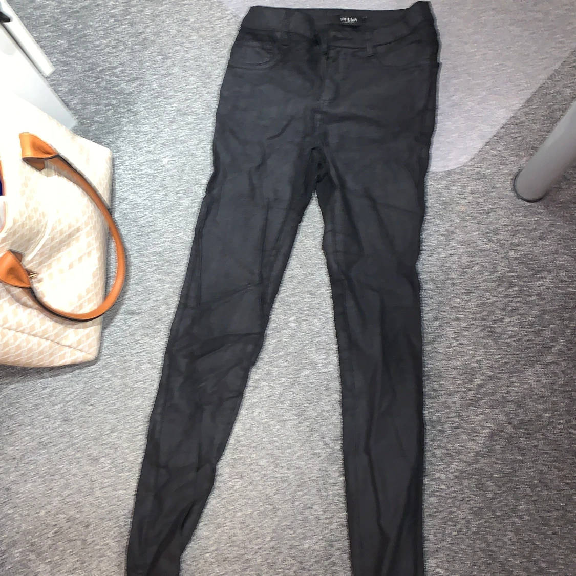 Svarta läser jeans i strl S☺️🥰💕