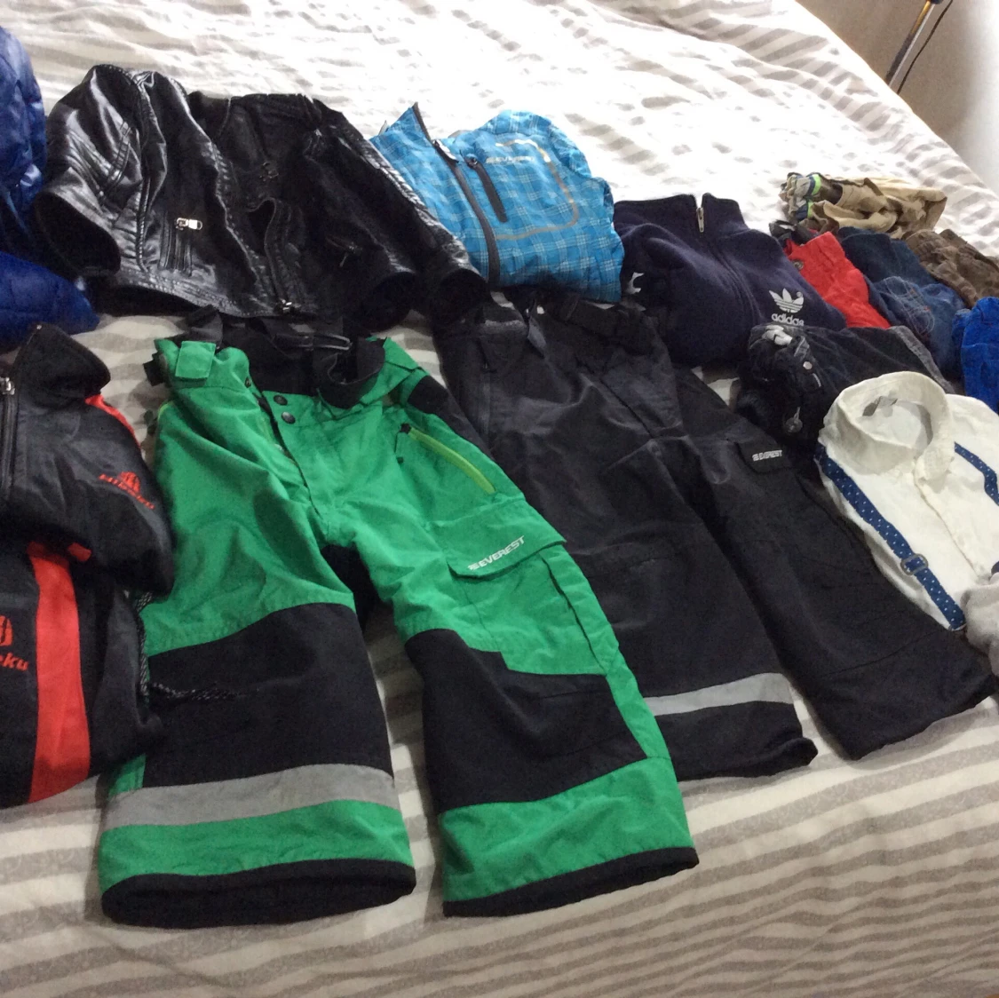 Märke vinter kläder  - 90