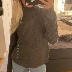 Stickad tröja - Så fin stickad tröja, fint skick. Storlek Xs ❤️