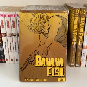 Banans Fish vol 2 - Köpte denna för ett tag sen men det var inte riktigt min grej ☺️ jag har både vol 2, 3 och 18 om man köper alla så får man rabatt! Frakten för en bok är 20kr om man vill köpa fler så kan det bli mer :) 