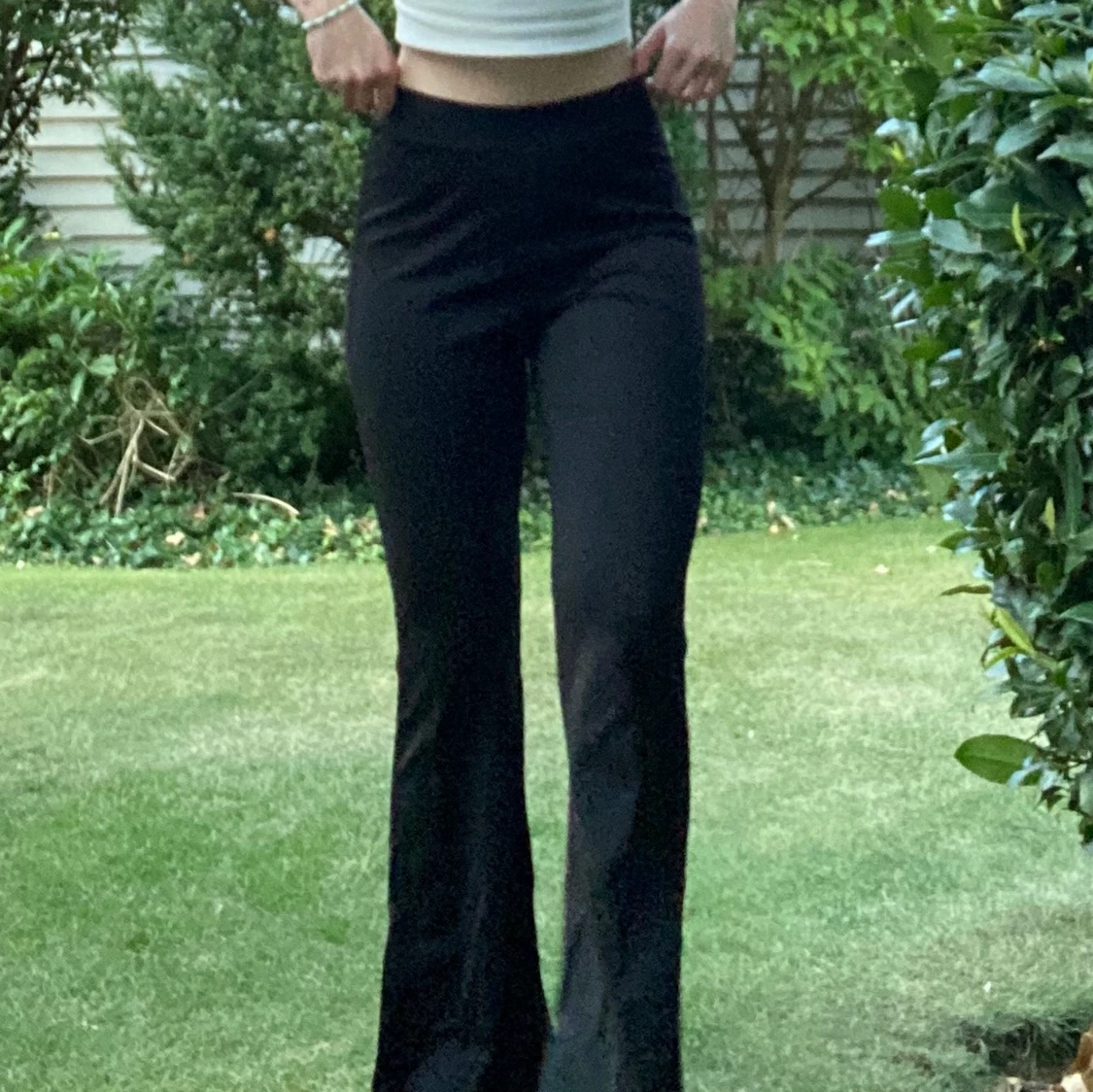 Svarta byxor 