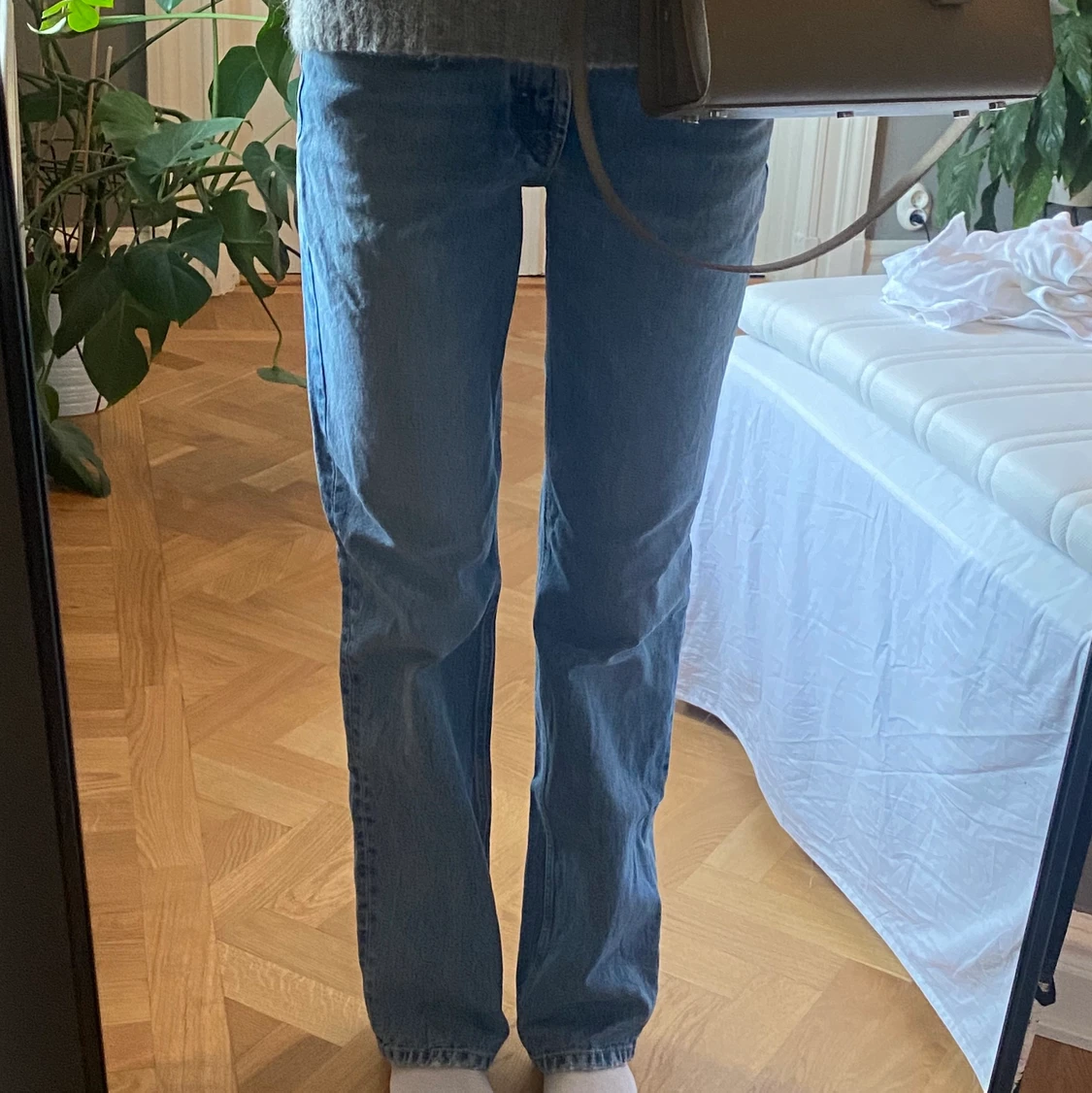 Straight leg zara jeans - 90