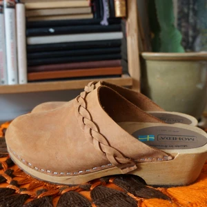 Träskor moheda  - Jättefina träskor från moheda, storlek 38! Bara använda en gång :)