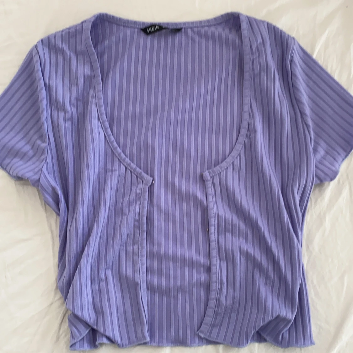 Lila topp trån SHEIN i storlek M - 91