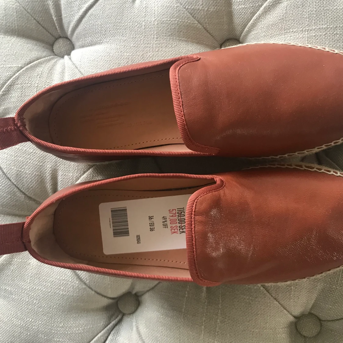 Nya skinn espadrillos stl 36 från arket - 90
