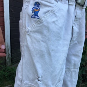 Polar carpenter 93 size 30x30 - 6/10 skick har ett hål stort hål vid låret och ett litet vid fickan som man knappt ser. Kan byta också