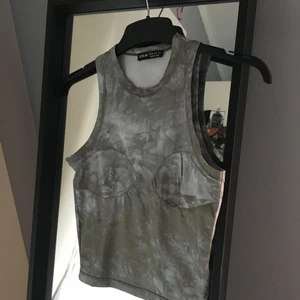 Tiedye Linna grönt  - Så sött linne från shein storlek xs för litet för mig tyvvär så aldrig anvönt! Frakt 51kr’🥰