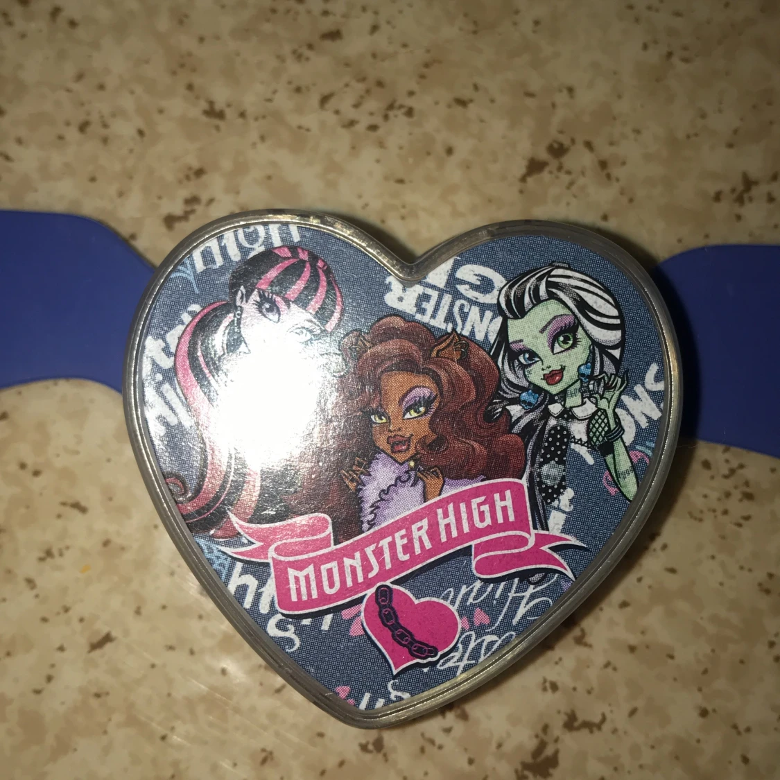 Ny monsterhigh armband - 91
