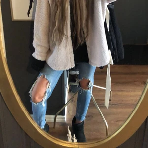 Jeans - Sjukt coola jeans från bikbok 