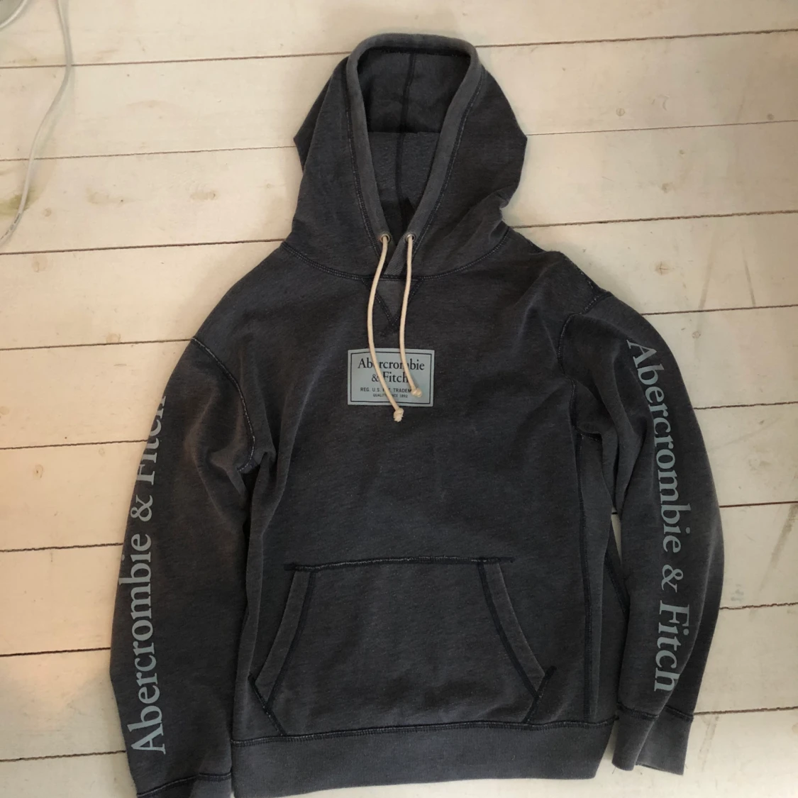 Abercrombie & Fitch hoodie - 90