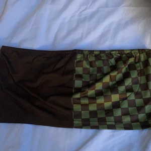 Topp - Håller upp brösten bra. 