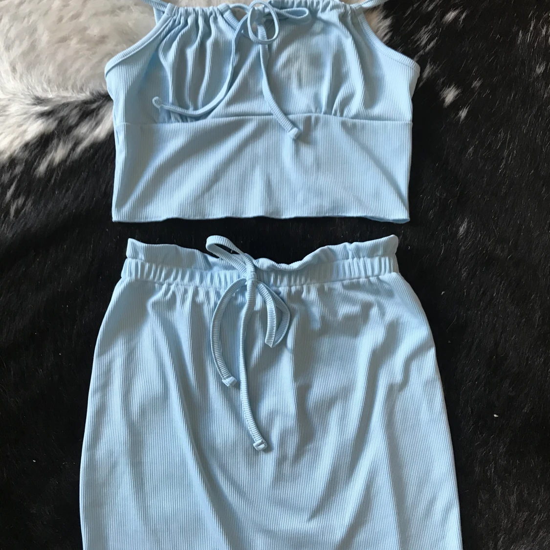Babyblått set 