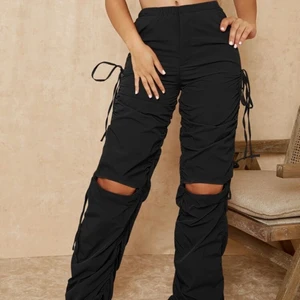 cargo pants - Knyts till önskad längd på sidorna, aldrig använda